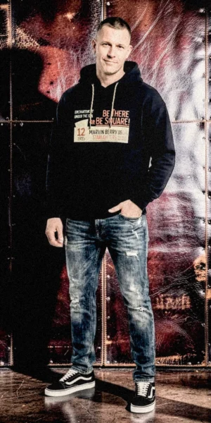 Hoodie Encanto | Infaltable