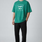 Tshirt Square | Actitud by Cult Cuts